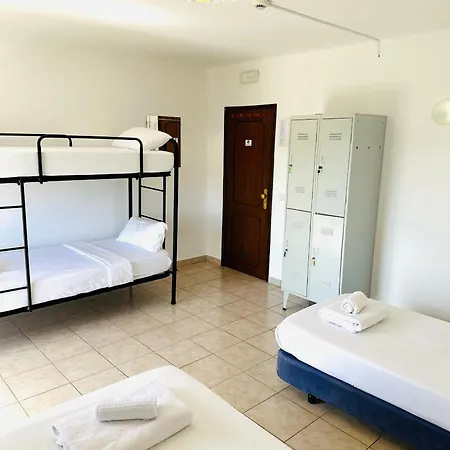 Hostel ,algarve *